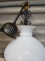 Hanglamp elektrische olielamp met glaskap en sierijzer en ho, Huis en Inrichting, Lampen | Hanglampen, Ophalen of Verzenden, 'T Olde Gre-j