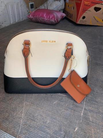 Tas vintage Anne Klein schoudertas damestas beschikbaar voor biedingen