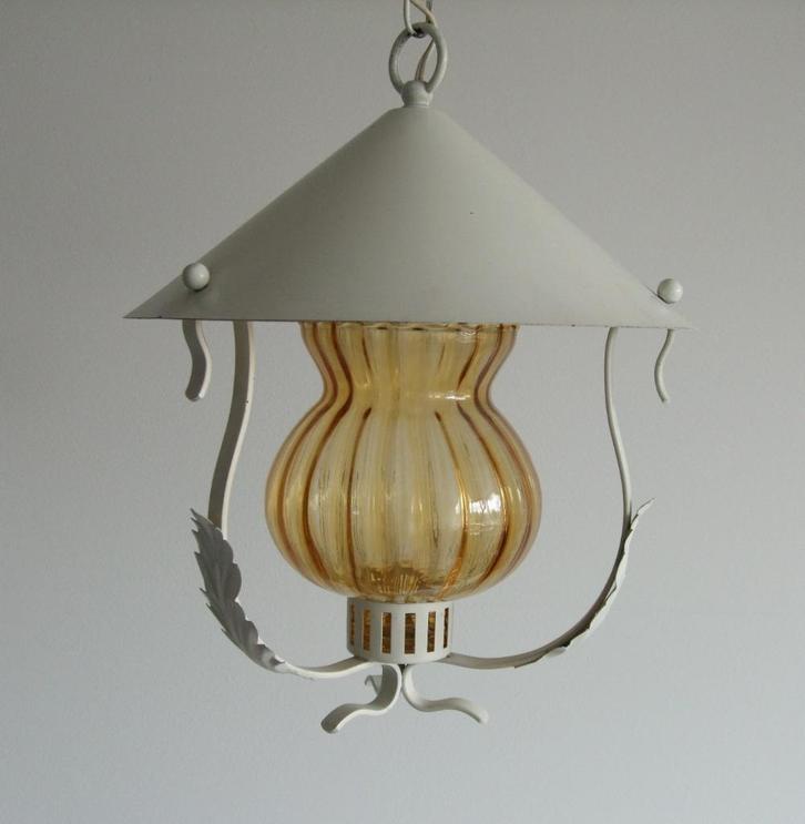 Leuke oude Retro hanglamp metaal met glas, Huis en Inrichting, Lampen | Hanglampen, Gebruikt, Minder dan 50 cm, Glas, Metaal, Verzenden