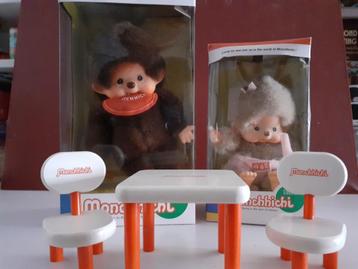 Monchhichi poppen en meubeltjes     vintage beschikbaar voor biedingen