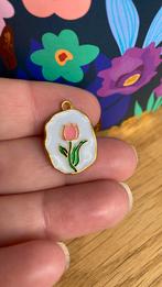Prachtige sierlijke bedel / kettinghanger tulp, Ophalen of Verzenden, Nieuw, Goud, Bloem of Plant