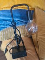 Stijlvolle tafellamp met marmeren voet, Huis en Inrichting, Lampen | Tafellampen, Ophalen, Nieuw, Industrieel, Minder dan 50 cm