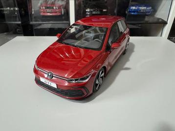 Ottomobile volkswagen golf 8 gti rood 1:18 otto mobile beschikbaar voor biedingen
