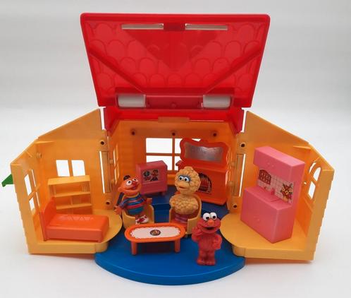 Vintage Tyco Sesamstraat speelset figuren + meubels Compleet, Verzamelen, Poppetjes en Figuurtjes, Gebruikt, Ophalen of Verzenden