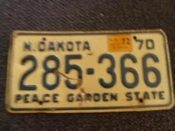 Kentekenplaat licenseplate North Dakota Peace Garden 1970 US