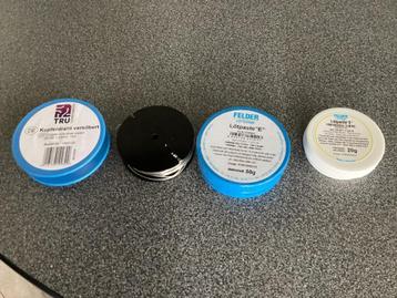 1 Lot .Electronica componenten tw. soldeerpasta / Koperdraad beschikbaar voor biedingen