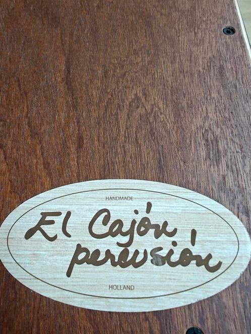 Zo goed als nieuwe cajon, Muziek en Instrumenten, Percussie, Zo goed als nieuw, Melodische percussie, Ophalen