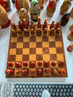 Schaakspel inklapbaar, grote poppen kan wijnfles in, Een of twee spelers, Ophalen, Gebruikt