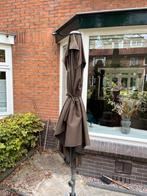 Parasol met voet en regenhoes (Kees Smit), Tuin en Terras, Parasols, Ophalen, Gebruikt, Kantelbaar
