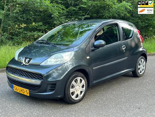 Peugeot 107 1.0-12V Urban Move 2010 Airco Nwe apk, Auto's, Peugeot, Bedrijf, Te koop, ABS, Airbags, Airconditioning, Centrale vergrendeling