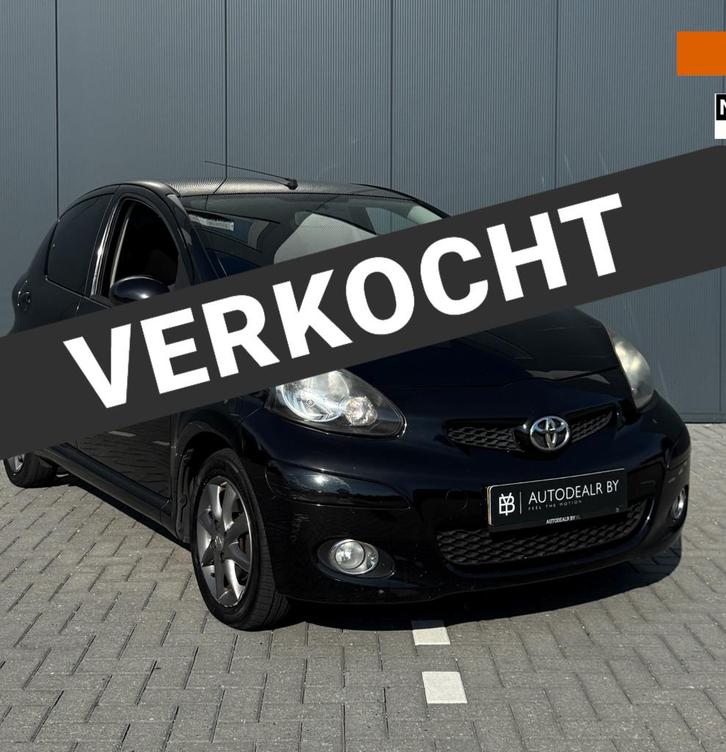 Toyota Aygo 1.0 5DRS 2011 | Navigatie | Trekha. | Airco | DO, Auto's, Toyota, Bedrijf, Aygo, ABS, Airbags, Airconditioning, Bluetooth
