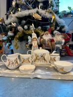 Vintage Royal Crown Duchy Fine China., Antiek en Kunst, Antiek | Servies compleet, Verzenden