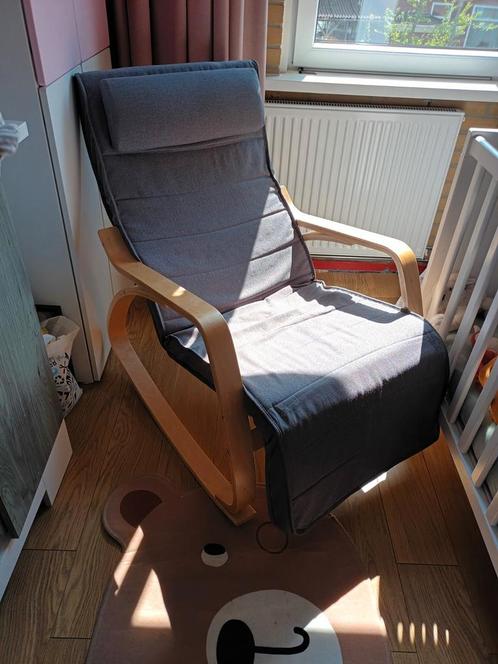 Schommelstoel, Huis en Inrichting, Fauteuils, Zo goed als nieuw, Ophalen