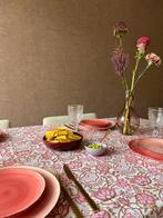 Tafelkleed roze/wit bloemen, handgemaakt in India, Huis en Inrichting, Tafelkleden, Ophalen of Verzenden, Nieuw, Rechthoek