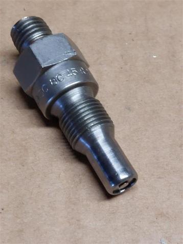 Gezocht: gebruikte verstuivers/injectoren Mercedes W108/W113 beschikbaar voor biedingen