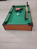 Te koop mini pooltafel. 1 balletje is alleen kwijt., Gebruikt, Ophalen