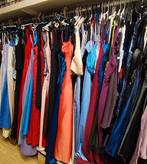 Partij gala en cocktail jurken 140 stuks, Kleding | Dames, Gelegenheidskleding, Ophalen, Galajurk, Overige kleuren, Maat 36 (S)