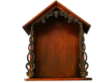 Houten nisje kapel console voor je favoriete Heilige beeld beschikbaar voor biedingen