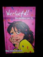 VERLIEFD DE MEIDEN VAN 2C--Rosie Rushton, Ophalen of Verzenden, Nieuw