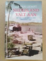 Ad van Liempt - Nederland valt aan, Boeken, Gelezen, Ad van Liempt, Ophalen of Verzenden, 1945 tot heden