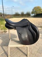 Mooi donkerbruin springzadel jeffries saddles, Dieren en Toebehoren, Paarden en Pony's | Zadels, Ophalen, Zo goed als nieuw, Springen