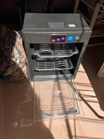 Speelgoed wasmachine met geluid beschikbaar voor biedingen