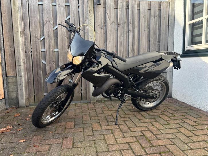 Compleet gereviseerde Derbi Senda, Fietsen en Brommers, Brommers | Derbi, Gebruikt, Maximaal 45 km/u, Ophalen