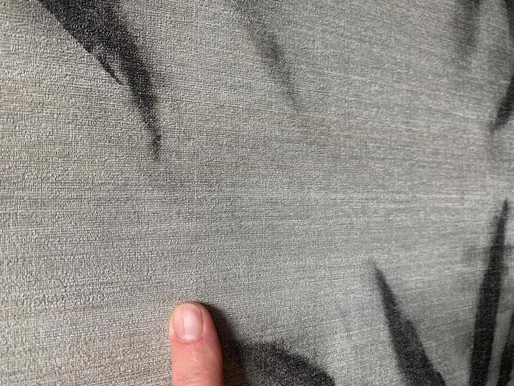 Ervaren behangster, Diensten en Vakmensen, Schilders en Behangers, Behangen