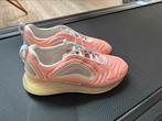 Te koop Nike schoene zo goed als nieuw maat 40, Sport en Fitness, Loopsport en Atletiek, Ophalen, Zo goed als nieuw, Hardloopschoenen