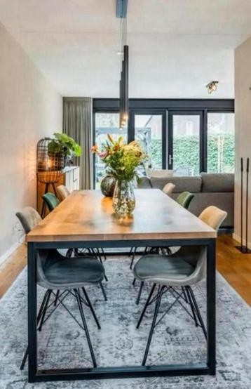 MASSIEF EIKENHOUTEN EETTAFEL - 220x100 cm - ZWART ONDERSTEL beschikbaar voor biedingen