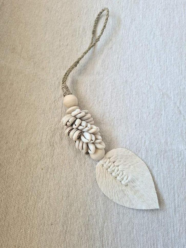 Schelpen decoratie hanger Bulu 1 uit Bali, Huis en Inrichting, Woonaccessoires | Wanddecoraties, Nieuw, Ophalen of Verzenden
