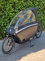 Urban Arrow Family bakfiets 5727 KM! Incl regenhuif!, Fietsen en Brommers, Fietsen | Bakfietsen, Ophalen, Zo goed als nieuw, Overige merken