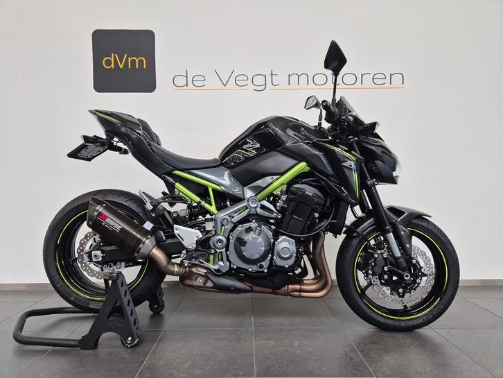 Kawasaki Z900 Z 900 Performance Akrapovic Lage KM Nieuwstaat, Motoren, Motoren | Kawasaki, Bedrijf, Naked bike, meer dan 35 kW