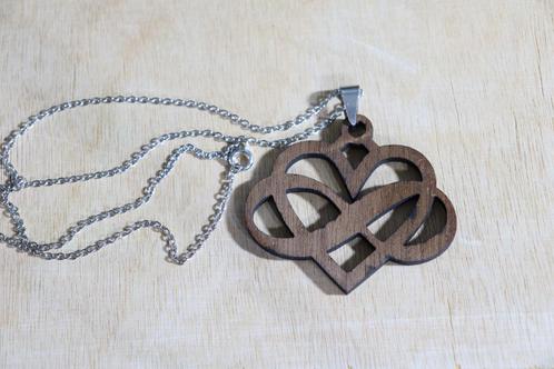 Infinity love ketting met hanger (eeuwige liefde), Sieraden, Tassen en Uiterlijk, Kettingen, Nieuw, Overige materialen, Zilver