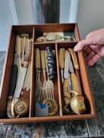 Vintage Besteklade met Bestek en Keukengerei, Antiek en Kunst, Ophalen of Verzenden