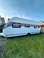 Te koop: Hobby 560 WFU Excellent – Bouwjaar 2021, Vast bed, Rondzit, Hobby, Luifel