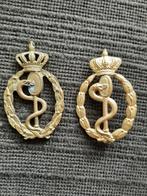 Borstzakembleem Arts oud en nieuw model, Ophalen of Verzenden, Landmacht, Nederland, Embleem of Badge