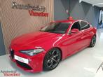 Alfa Romeo Giulia 2.0T Q2 Veloce|LSD|Leder dash|Carplay|Trek, Auto's, Automaat, 745 kg, Achterwielaandrijving, 4 cilinders