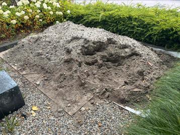Zand / grond beschikbaar voor biedingen