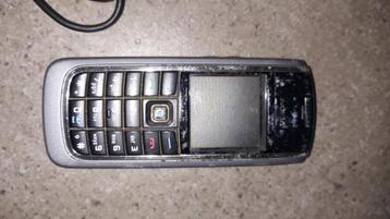 Mobiele telefoons, Nokia, Samsung en Siemens met opladers!! beschikbaar voor biedingen