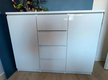 Witte Kast met Lades en Deuren - 121x50x91 cm beschikbaar voor biedingen