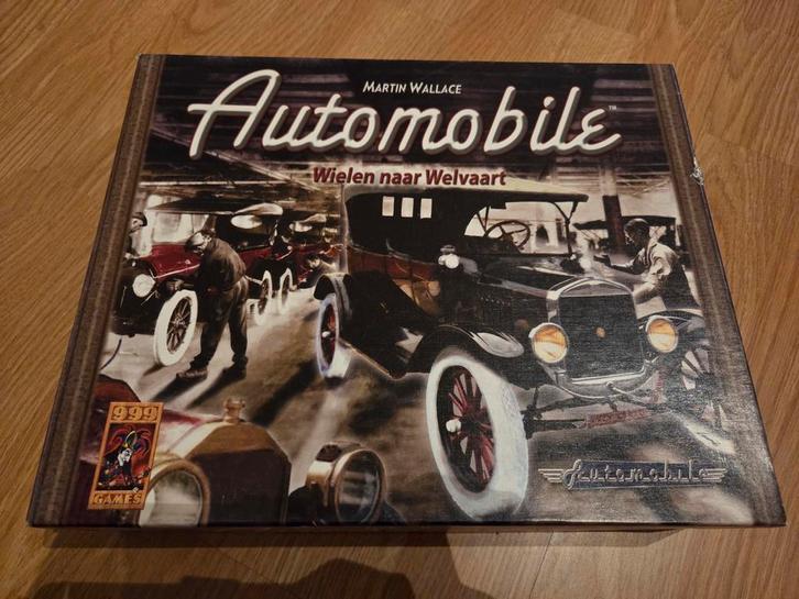 Automobile bordspel 999 games, Hobby en Vrije tijd, Gezelschapsspellen | Bordspellen, Zo goed als nieuw, Een of twee spelers, Drie of vier spelers