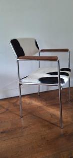 Gijs van der Sluis stoel met koeienhuid als nieuw, Ophalen, Overige kleuren, Zo goed als nieuw, Eén