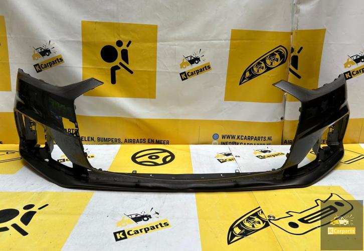 Audi A5 Sportback S-Line Voorbumper KLS PDC 8w6807437p, Auto-onderdelen, Carrosserie en Plaatwerk, Bumper, Audi, Voor, Gebruikt