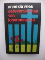 De levensroman van Johannes Post., Ophalen of Verzenden, 20e eeuw of later, Gelezen, Anne de Vries