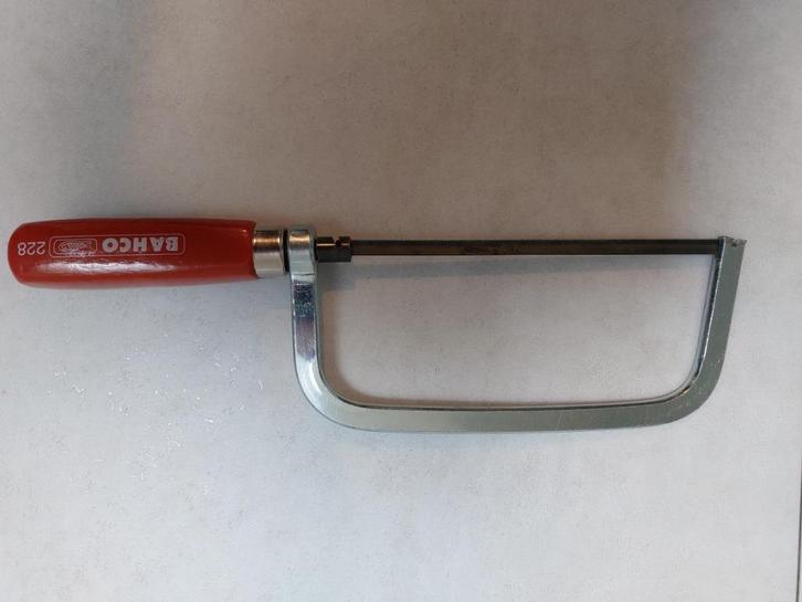 Nieuwe Bahco 228 junior zaagbeugel 150mm voor metaal en hout, Doe-het-zelf en Verbouw, Gereedschap | Handgereedschap, Nieuw, Ophalen of Verzenden