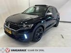 Volkswagen T-ROC 2.0 TSI 4Motion R- Schuifkanteldak-Afneemba, Gebruikt, 4 cilinders, 1984 cc, Zwart