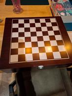 Wijnkist met assortiment en schaakbord met stenen, Ophalen of Verzenden, Frankrijk, Overige typen