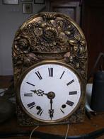 comtoise klok met harpslinger , gewichten stoeltje sleutel, Ophalen