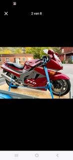 Kawasaki zzr 1100 Topkuip gezocht 1990 de rood roze kleur, Motoren, Ophalen
